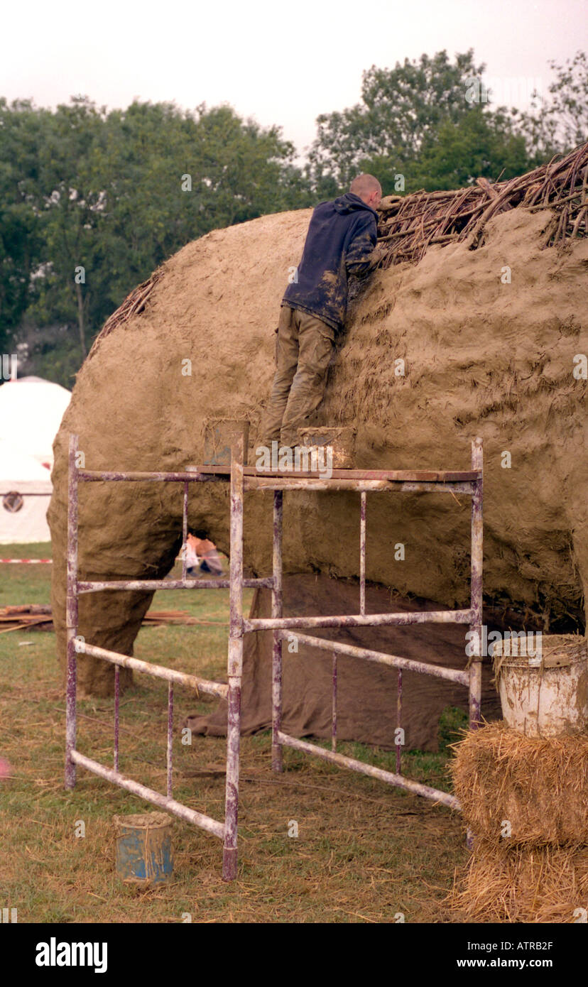 Nashorn-Skulptur Glastonbury Festival 2003 Stockfoto