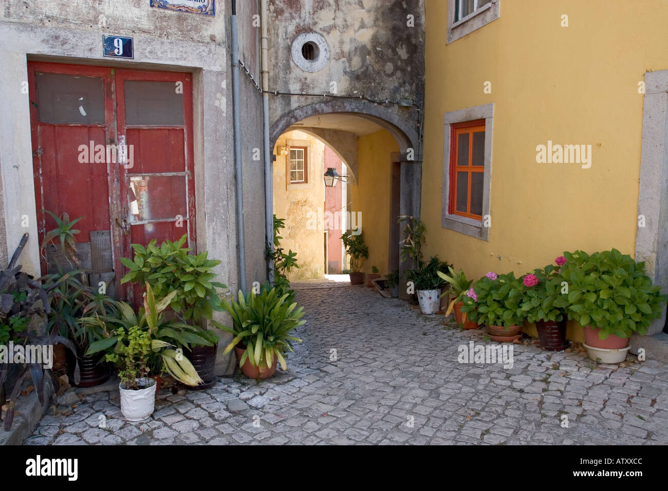 Bunte Durchgänge in Sintra Portugal Stockfoto
