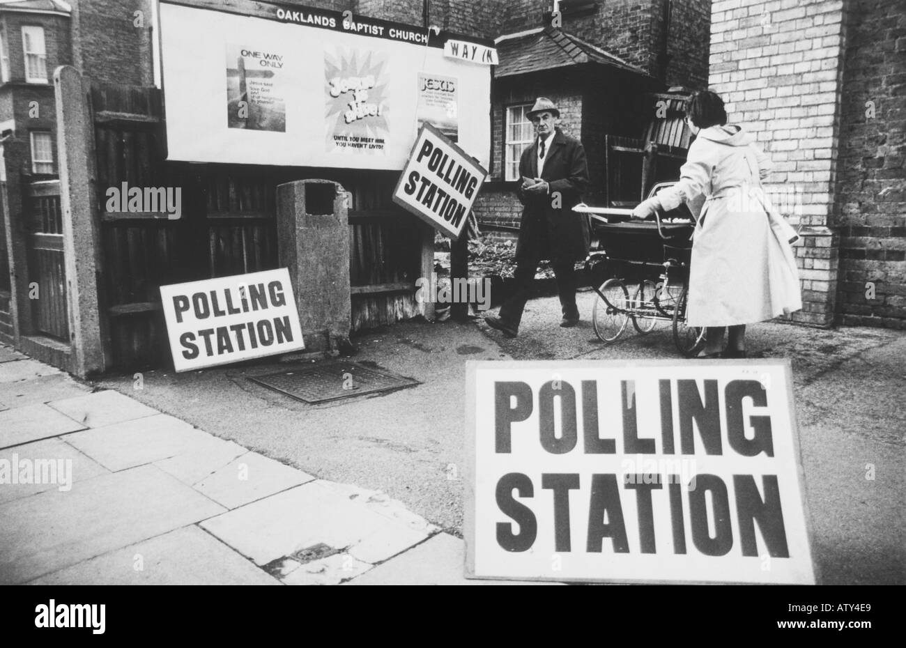 1980-Wahllokal Stockfoto