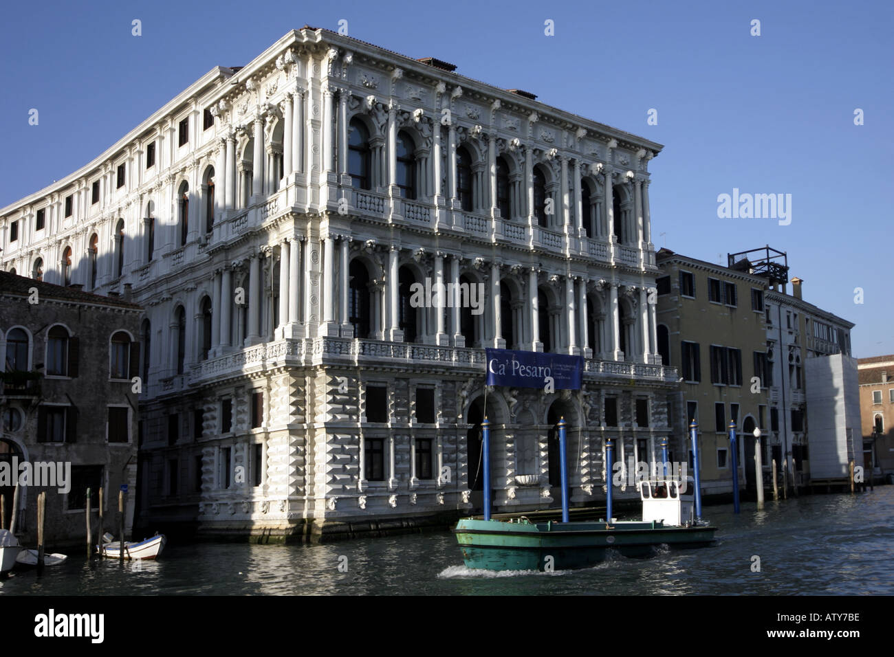 Palazzo Ca Pesaro Venedig Italien Stockfoto