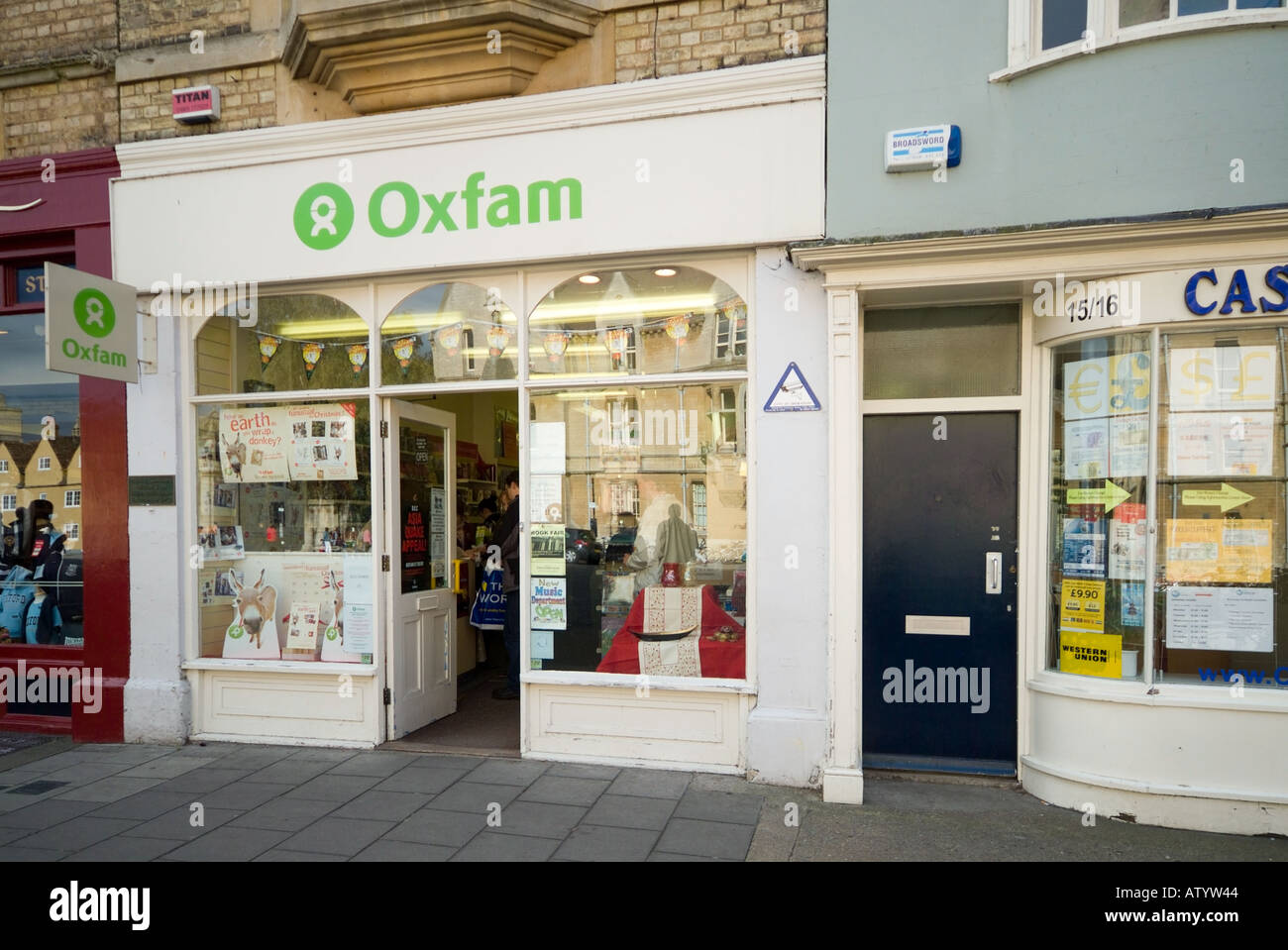 Original Oxfam-Shop in Oxford, Oxfordshire Stockfoto