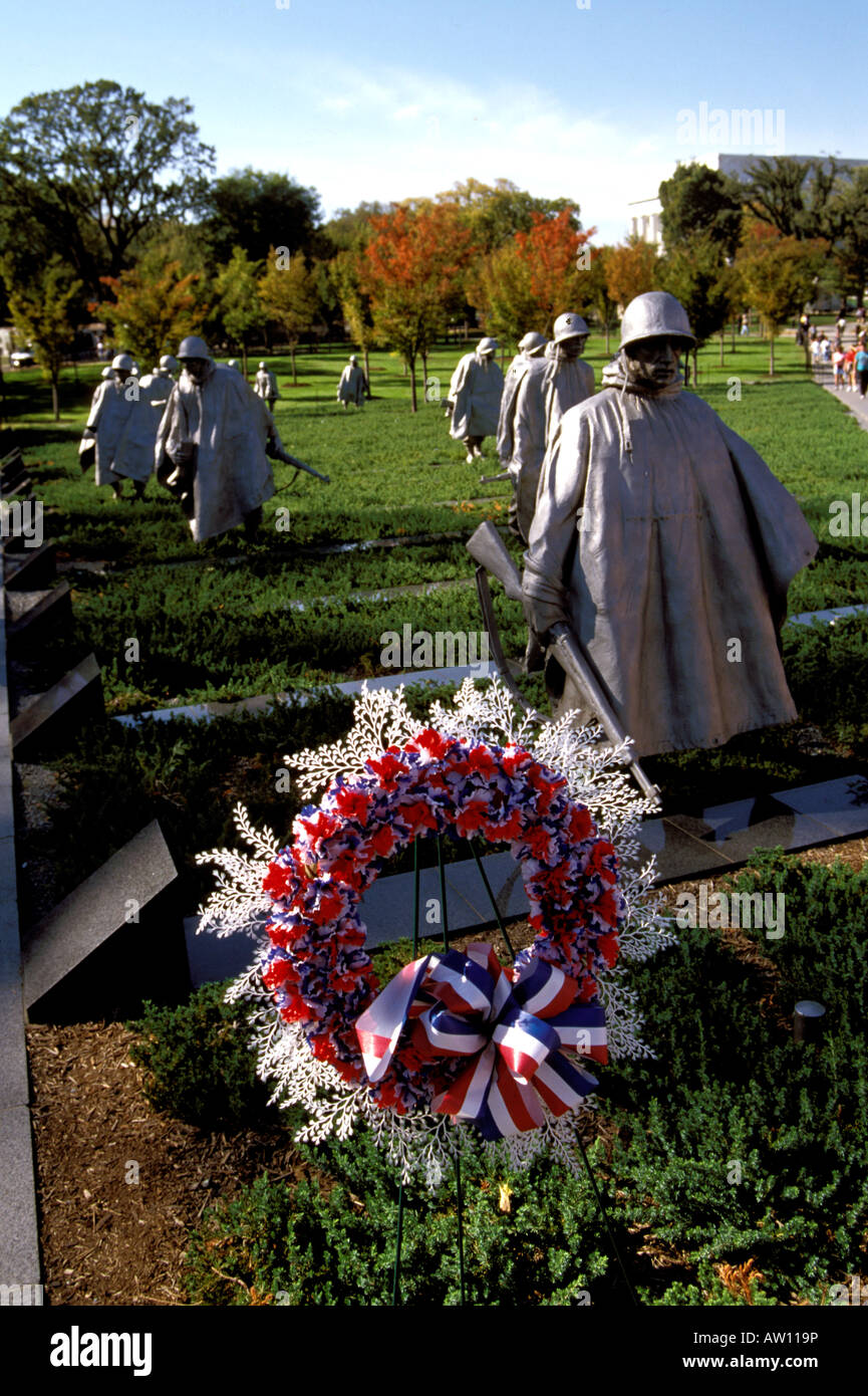 DC Washington DC Denkmäler Korean War Veterans Memorial Skulpturen Edelstahl Statuen Soldaten tragen ponchos Stockfoto