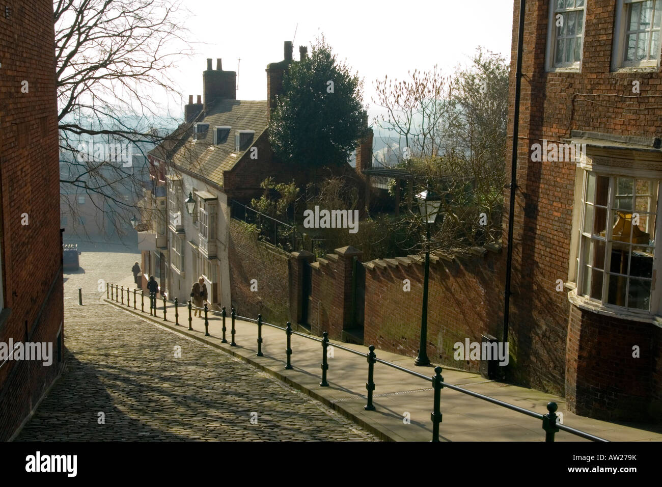 Steile Hill,Lincoln.Readers Rastplatz an der Straße, Landschaft, Malerei Stockfoto