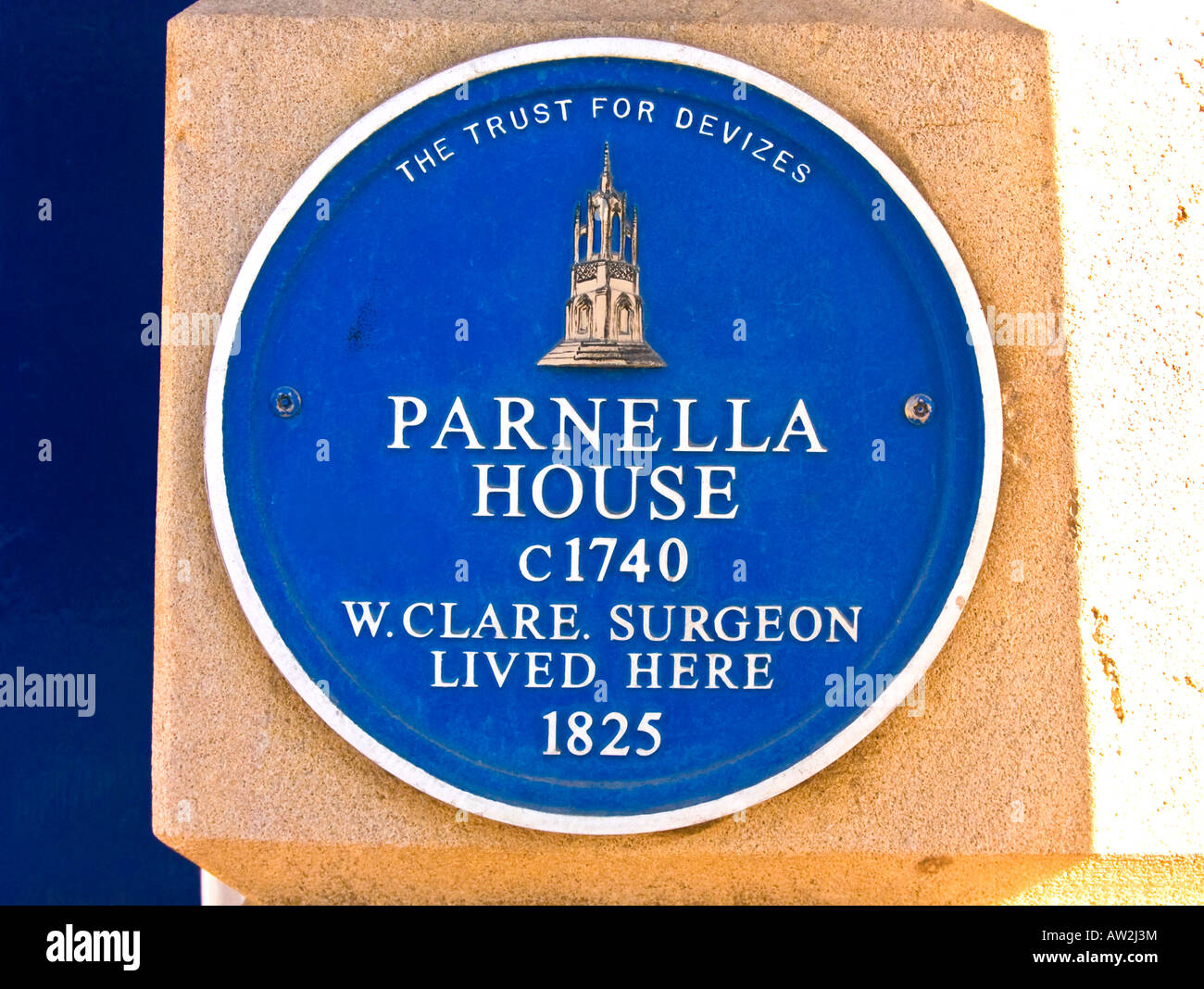 Blaue Plakette an der Parnella House ca. 1740 50 in Devizes Wilts England UK EU Stockfoto