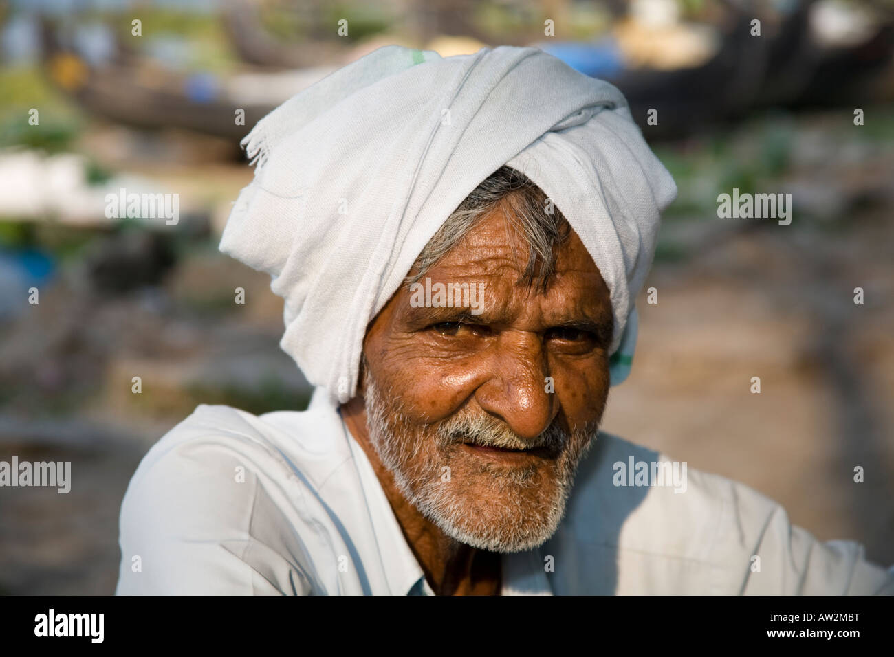 Porträt eines alten Mannes mit Turban, Fort Cochin, Cochin, Kerala, Indien Stockfoto