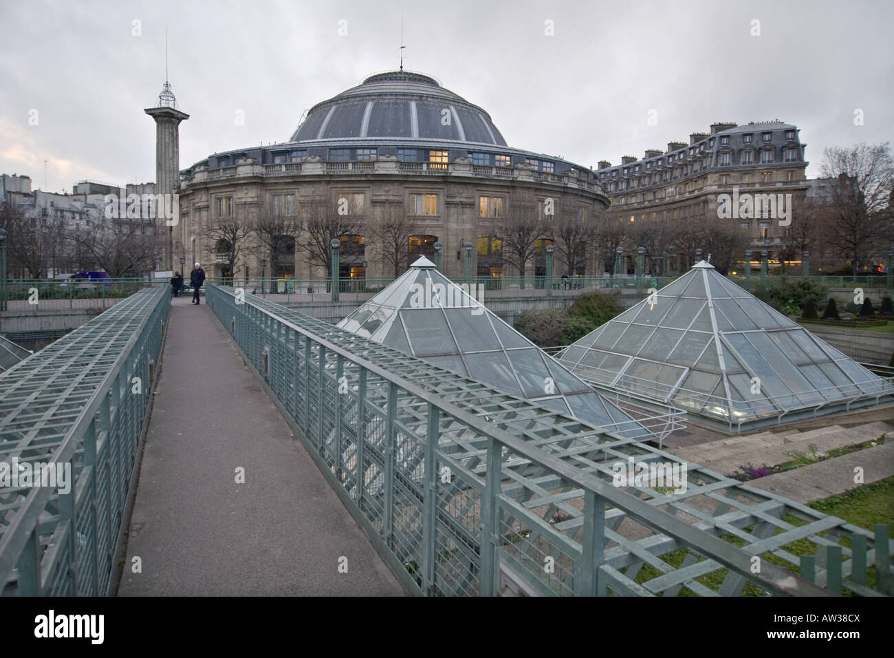 Forum des Halles und Bourse de Commerce, Frankreich, Paris Stockfoto