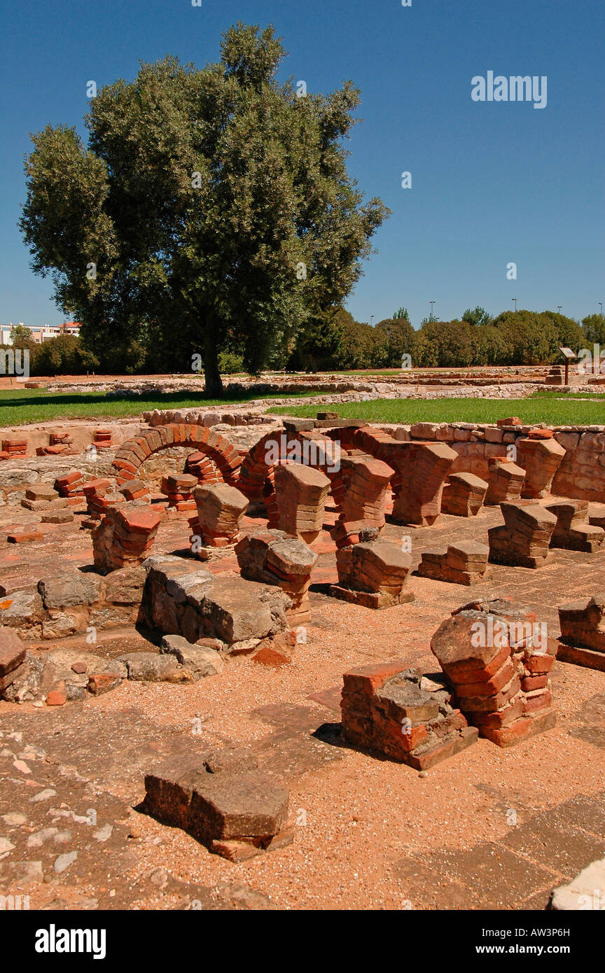 Tepidarium und Caldarium an der Römischen Stätte von Cerro da Vila in der Nähe von Quarteira, in der Gemeinde von Loulé, Algarve Portugal Stockfoto