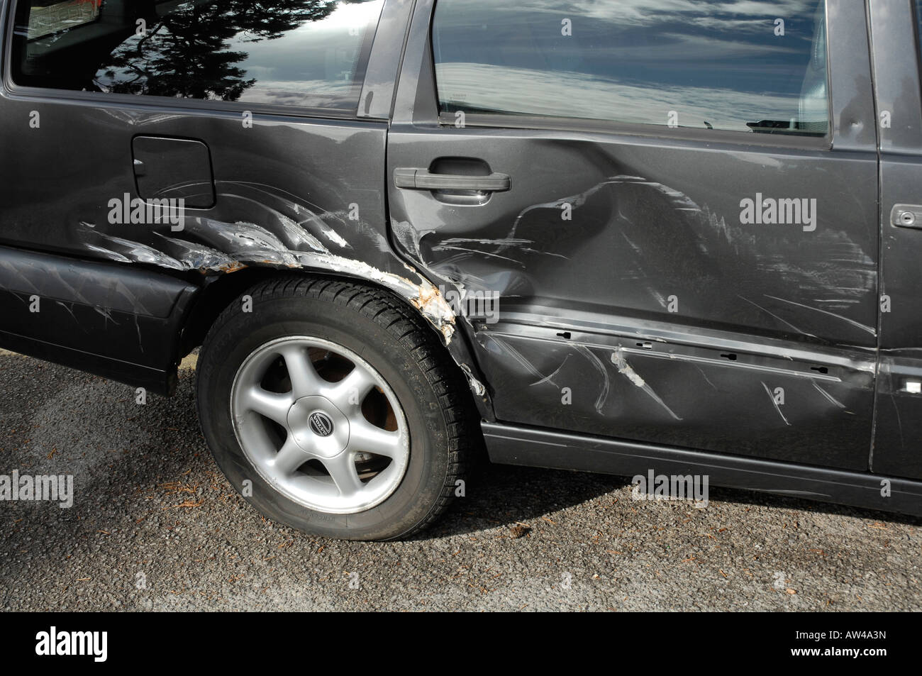 Unfallschäden, Volvo 850 Stockfoto