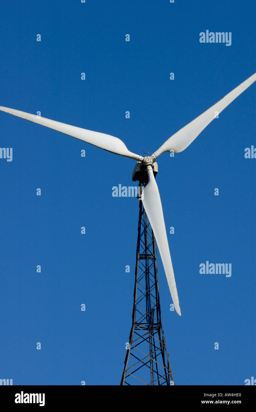 Nahaufnahme von einer Windmühle Nutzturbine nahe tarifa Stockfoto