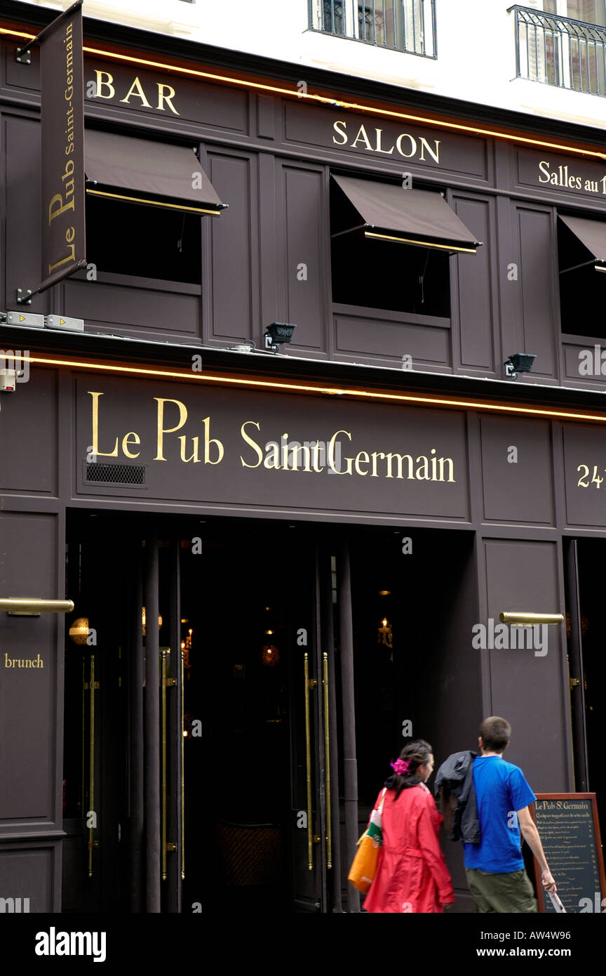 Le Pub Saint Germain St Germain des Prés Rue de l Ancienne Comedie, Paris, Frankreich Stockfoto