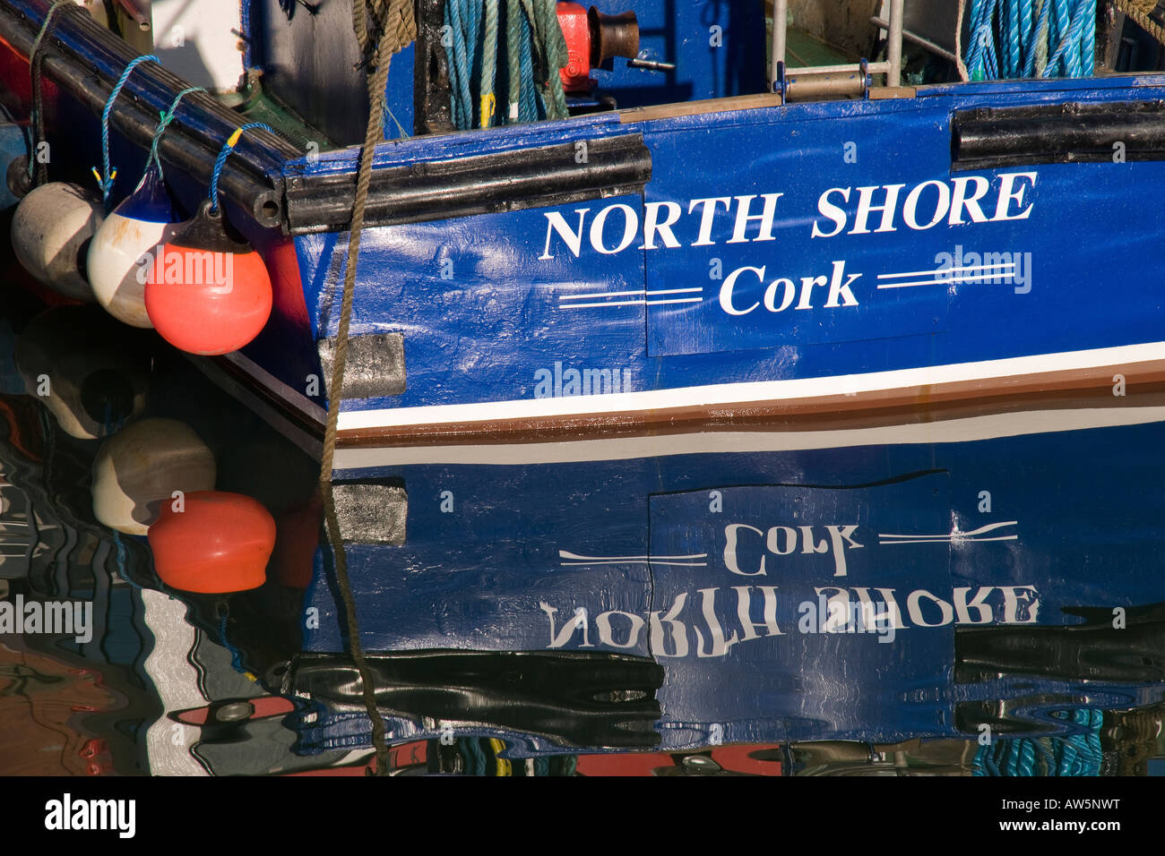 Angelboot/Fischerboot in Cobh Hafen Co Cork Irland Stockfoto