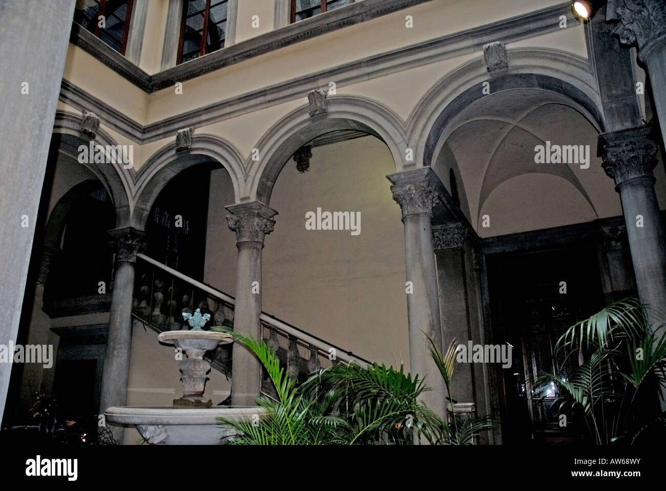 Das Haus Wo Leonardo Da Vinci Wahrend Seiner Zeit In Florenz