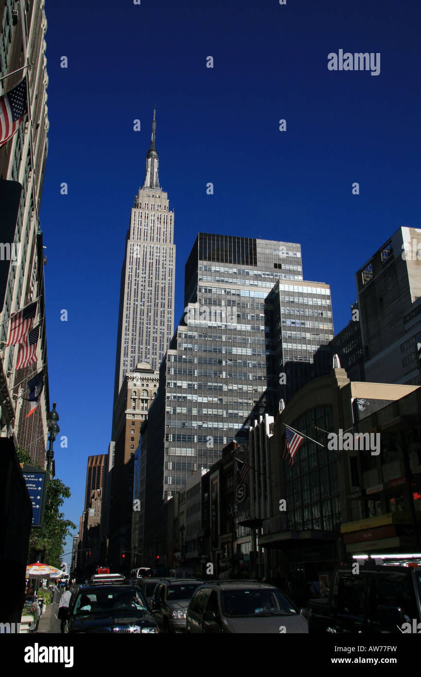Das Empire State Building von der 34th Street in New York City, USA. Stockfoto