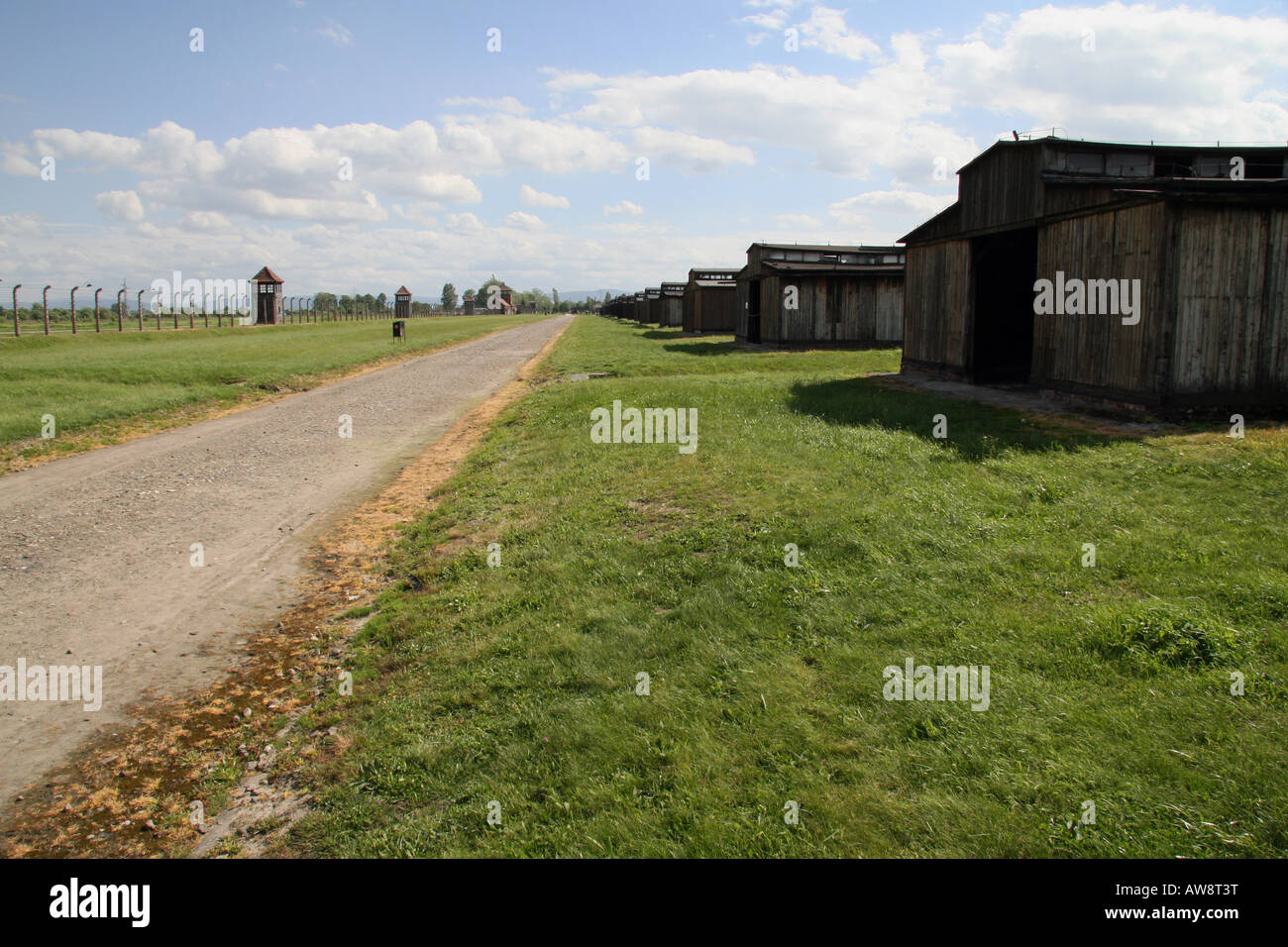 Die restlichen Holzhütten in das ehemalige Konzentrationslager in Auschwitz-Birkenau, Oswiecim, Polen. Stockfoto