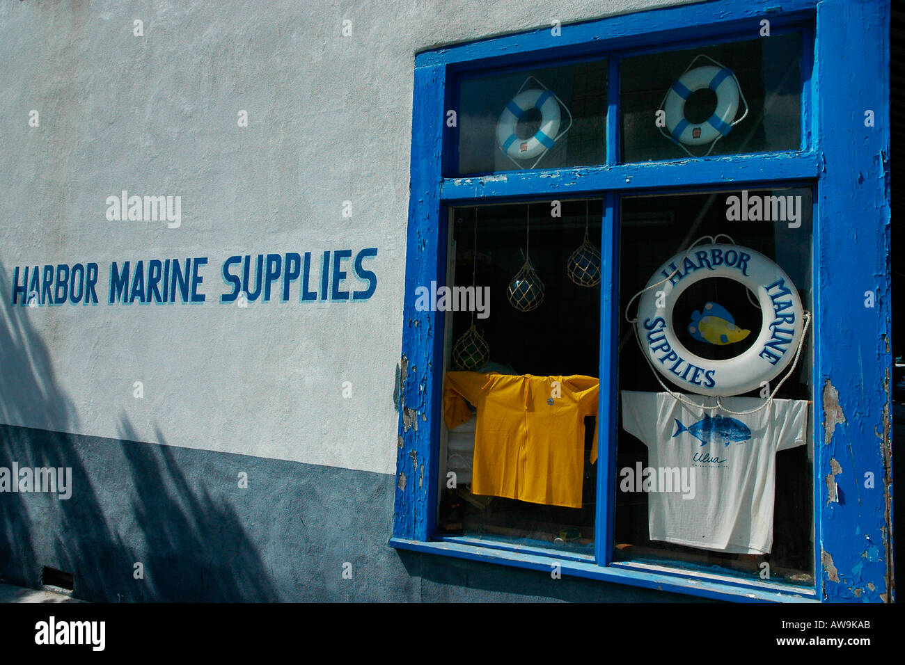 Harbor Marine Supplies ist aus dem Geschäft jetzt. Dieser Laden befand sich im Little Italy-Viertel von San Diego, Kalifornien, USA Stockfoto