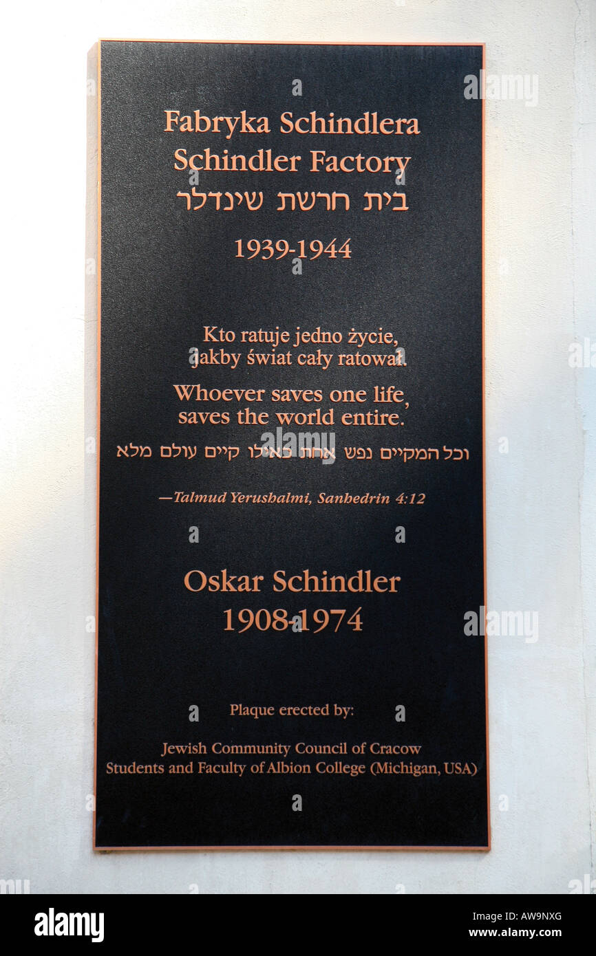 Gedenktafel für Oskar Schindler in seiner Fabrik in der Ul. Lipowa, Krakau, Polen. Stockfoto
