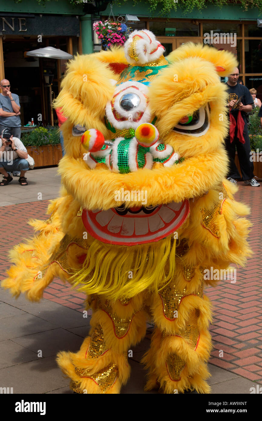 Chinesischer Drache Dragon Boat Festival in Birmingham England Stockfoto