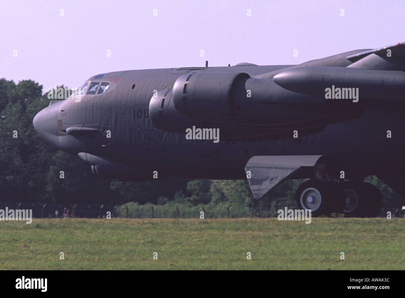Boeing B - 52H Stratofortess von der US Air Force Rollen an RAF Fairford betrieben Stockfoto