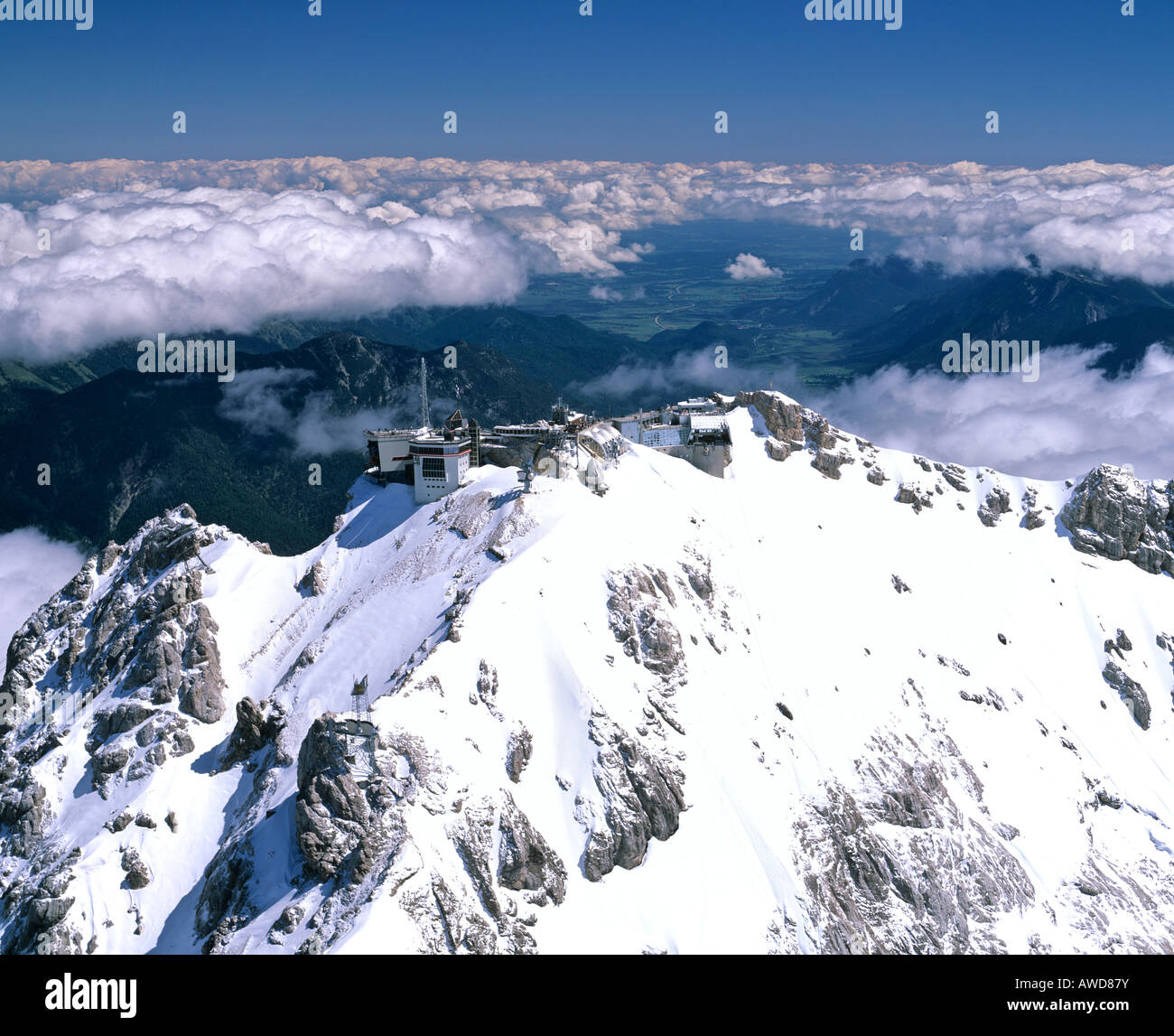 Summit station, Zugspitze, Deutschlands höchstem Berg, Wettersteingebirge, Upper Bavaria, Bayern, Deutschland, Europa Stockfoto