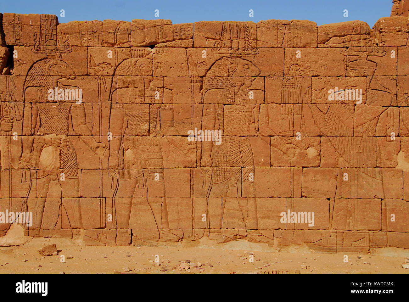 Löwe-Tempel mit Radierungen des Löwen-Gott Apedemak, Naga, Sudan, Afrika Stockfoto