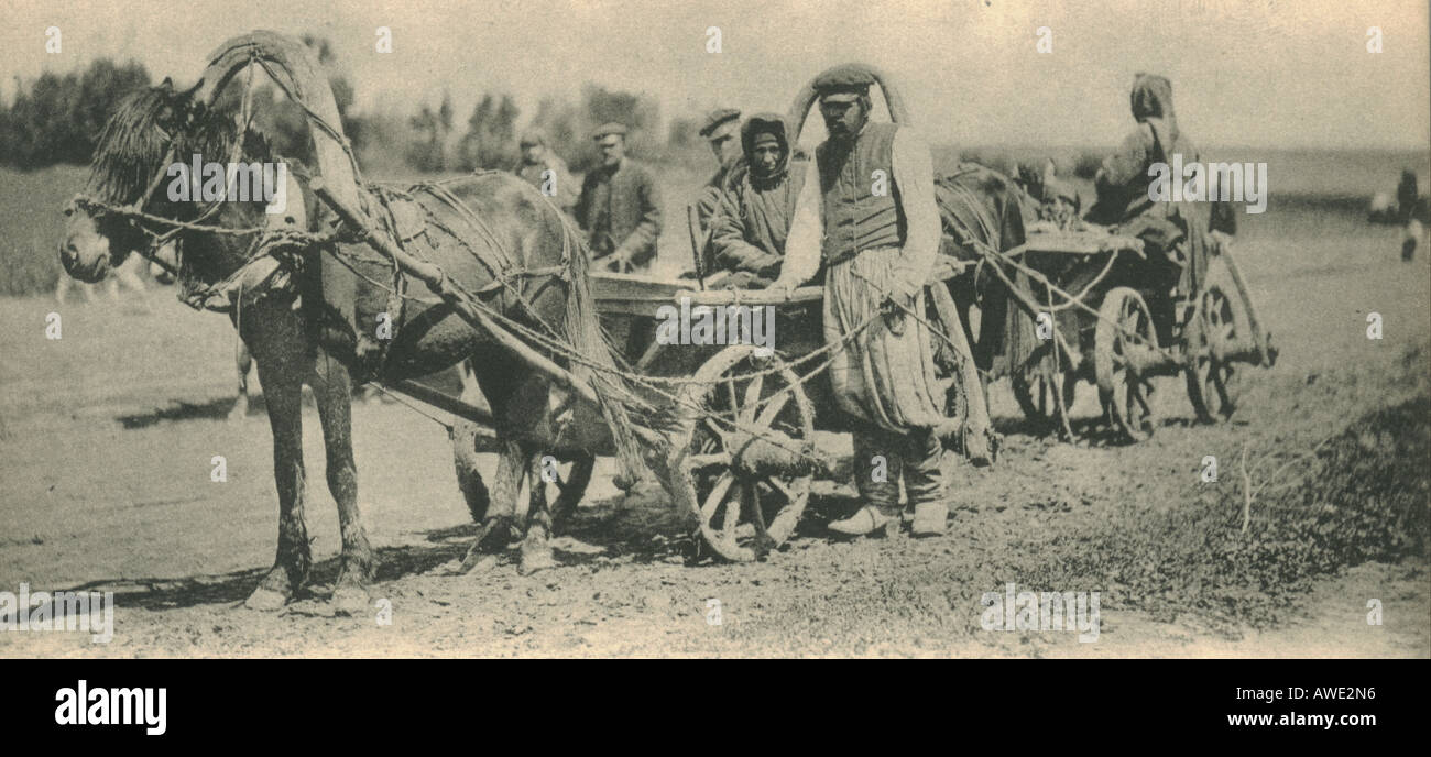 Russische Postkarte der Landarbeiter circa 1905 Stockfoto