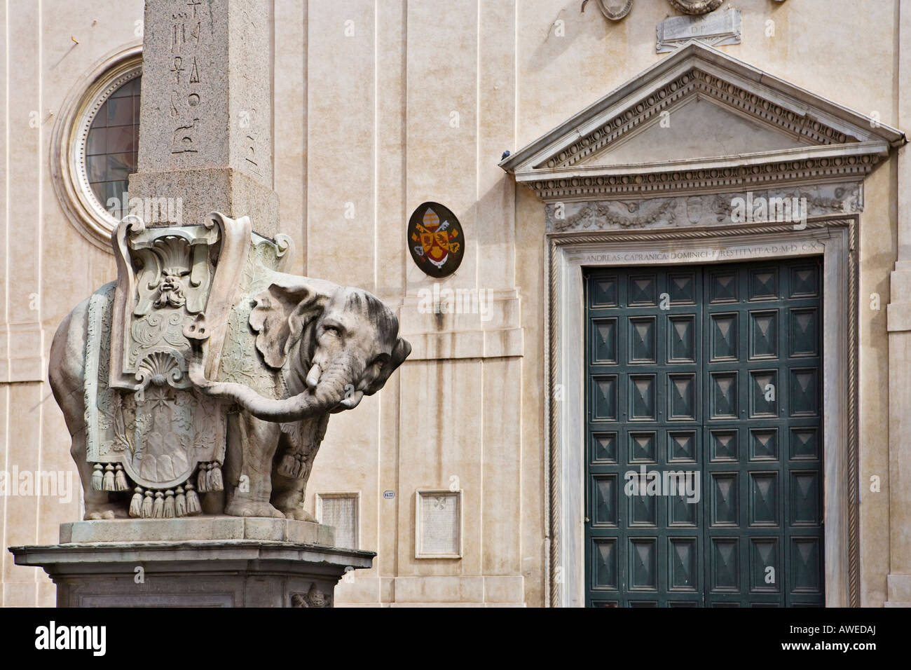 Elefant Skulptur von Bernini vor Santa Maria Sopra Minerva Church, Rom, Italien, Europa Stockfoto