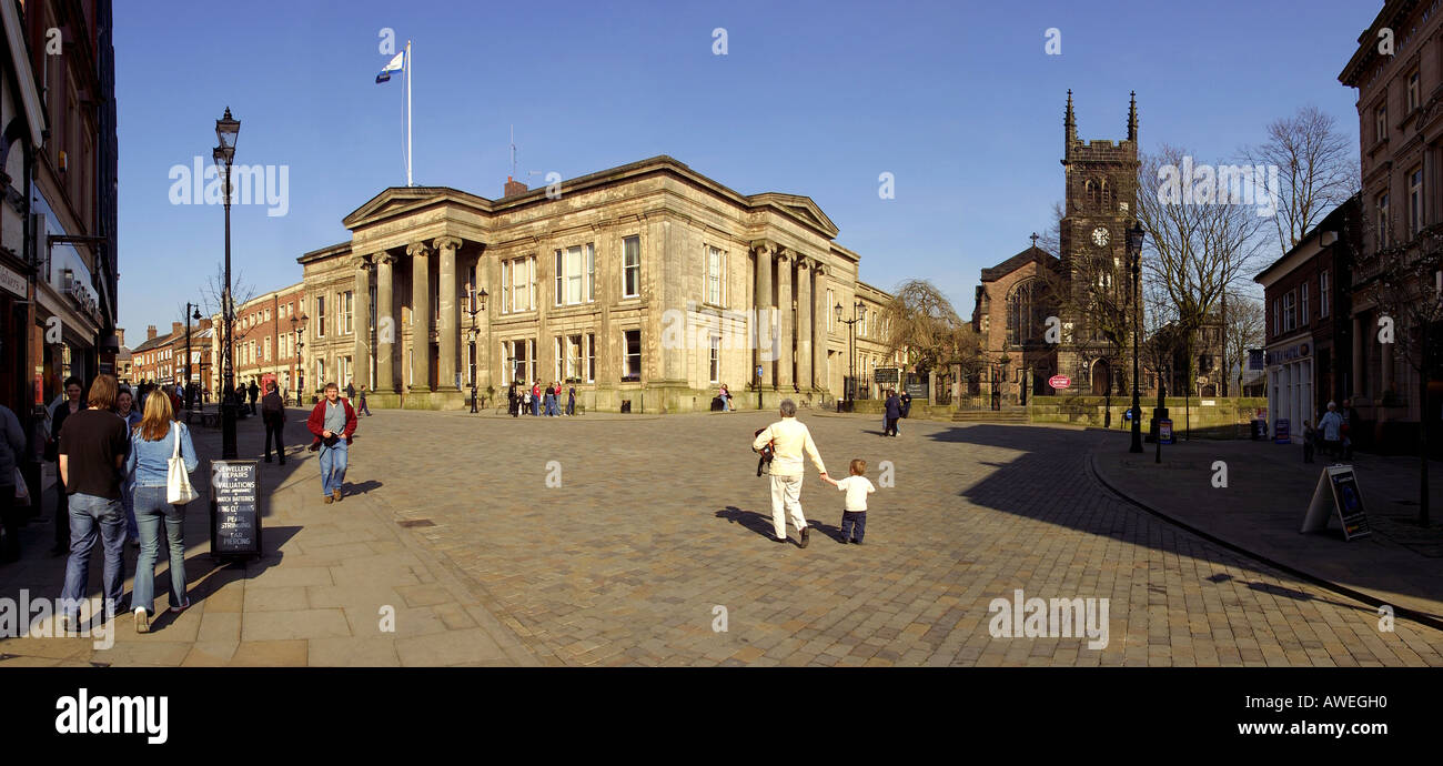 England Cheshire Macclesfield Town Hall St Michaels Church Panorama Stockfoto