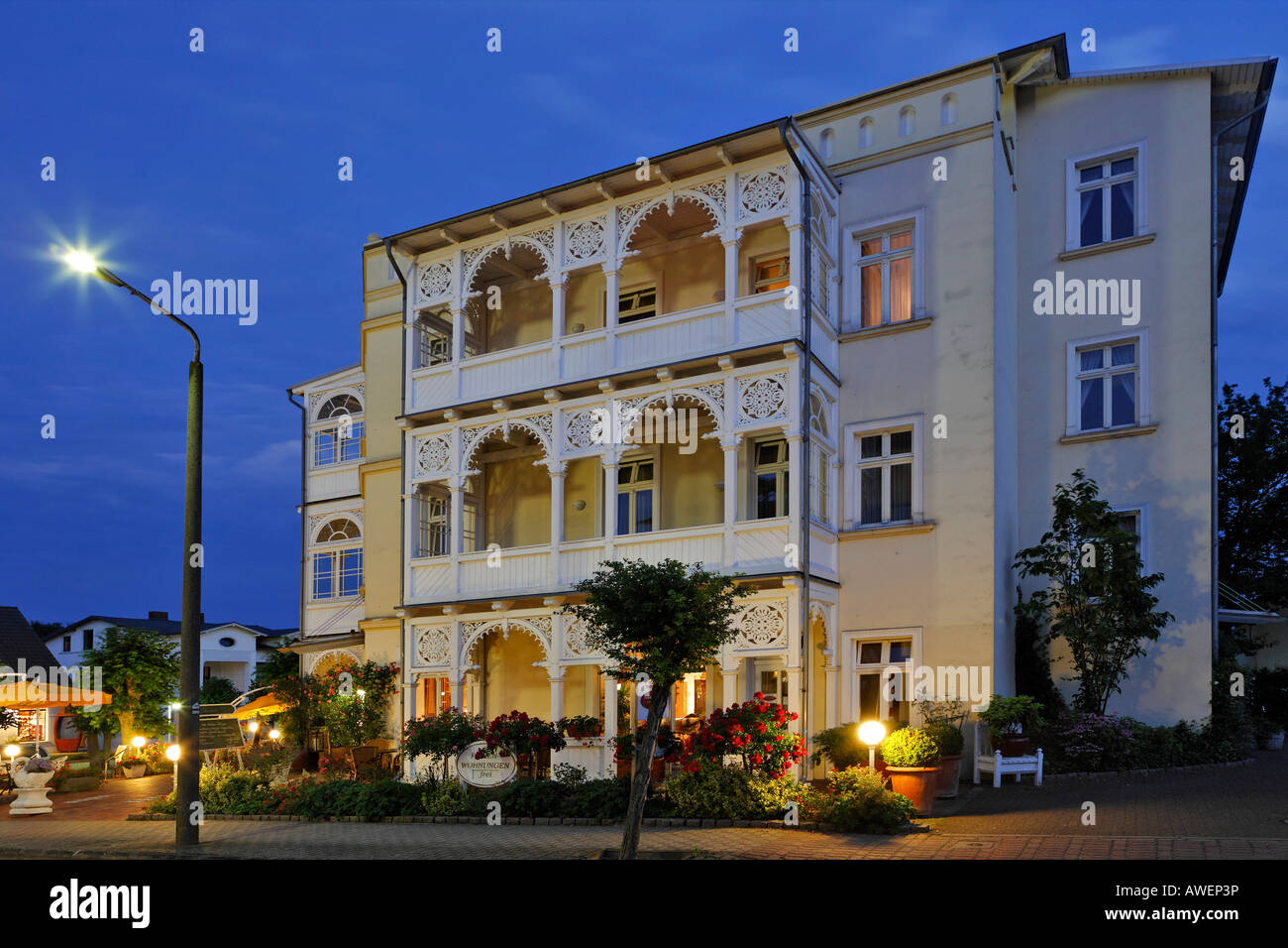 Typische Architektur auf der Wilhelm Straße, Sellin, Badeort Rügen, Deutschland, Europa Stockfoto