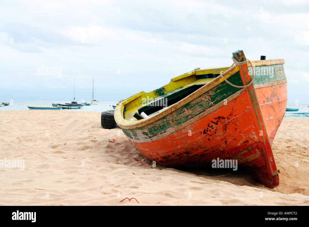 Farbige Fischer Boot, Insel Sal, Kap Verde Stockfoto