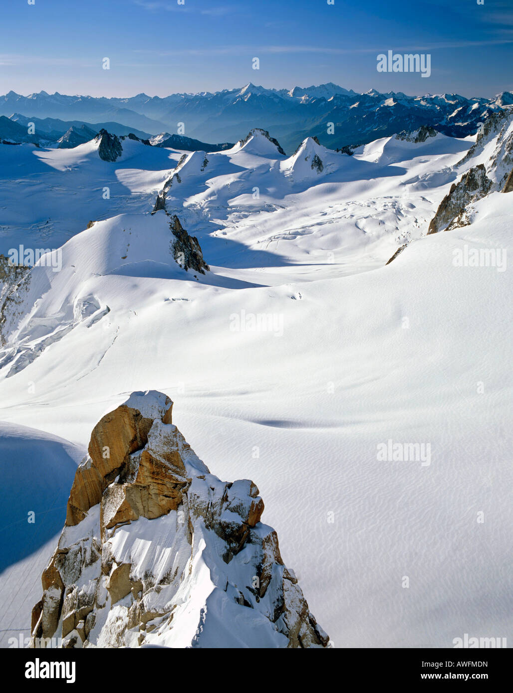 Vallee Blanche angesehen von Mt. Aiguille du Midi, Savoyer Alpen, Frankreich Stockfoto