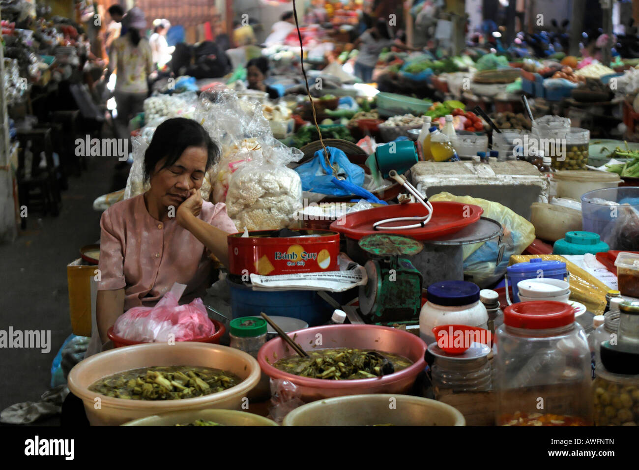 Markt im alten Teil der Stadt, Hanoi, Vietnam, Asien Stockfoto