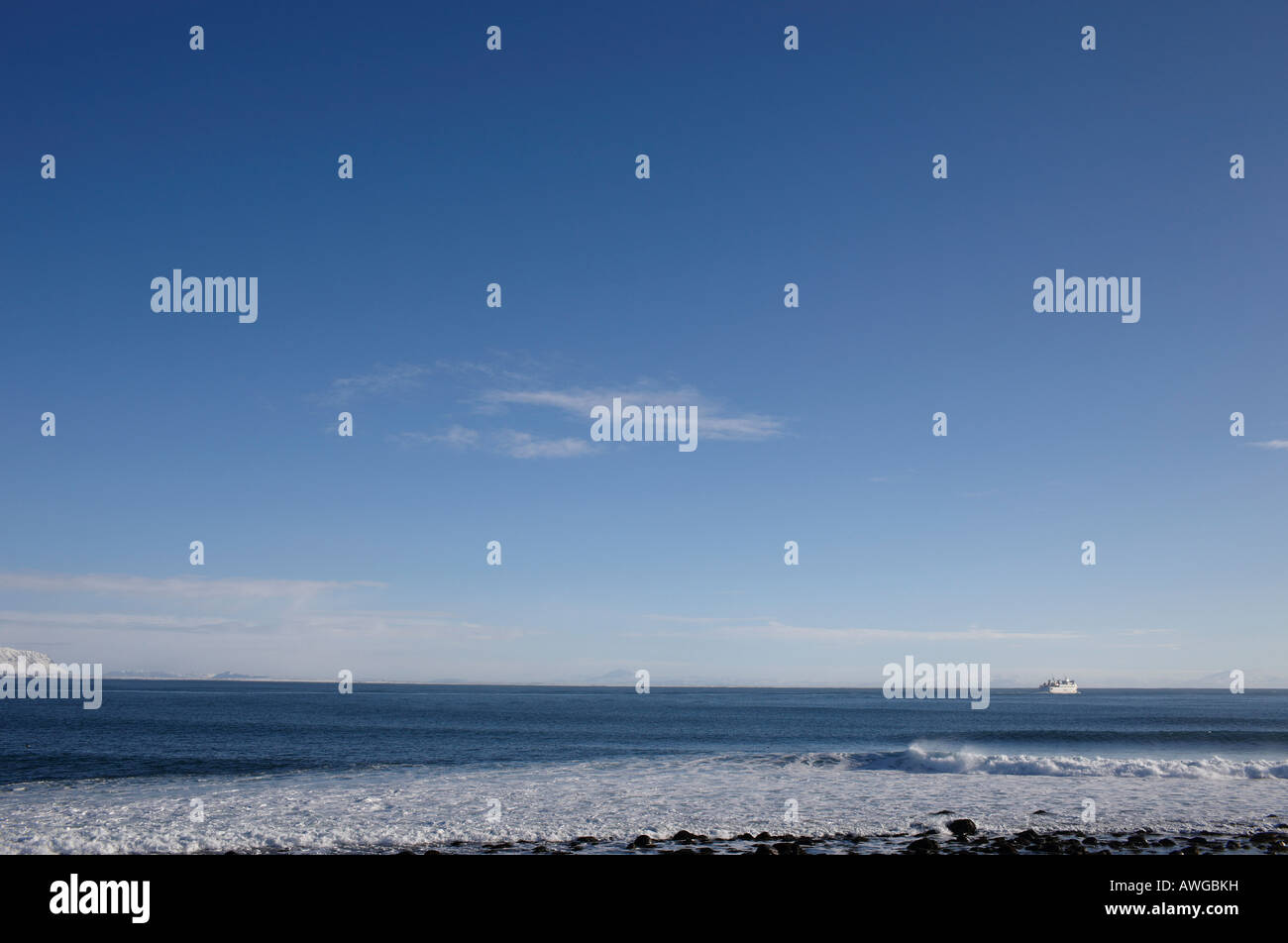 Übersicht Bereich Meer und Strand in Thorlakshofn Island öffnen Stockfoto