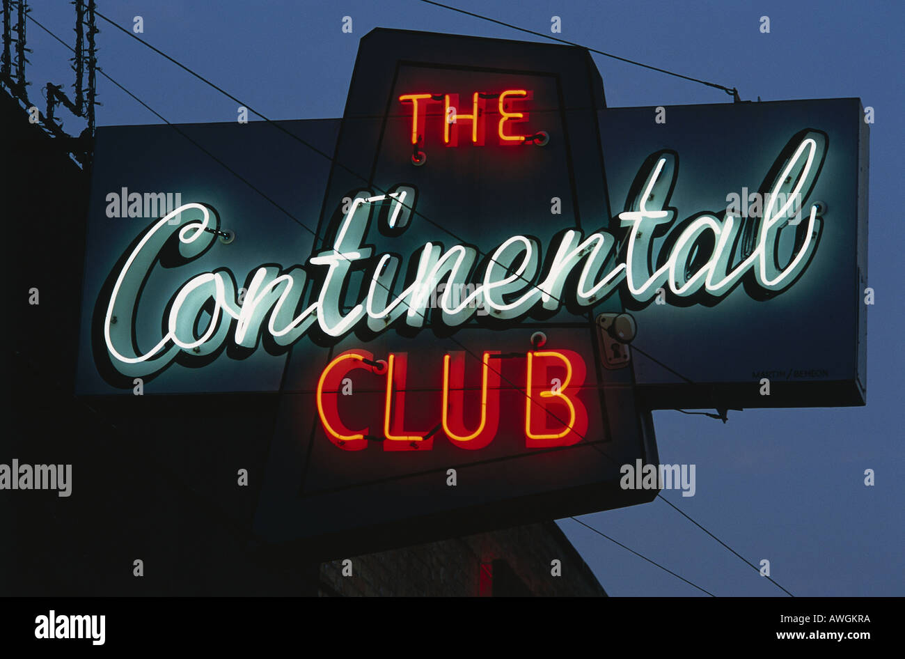 USA, Texas, Austin, The Continental Club Neon-Schild über dem Nachtclub Stockfoto