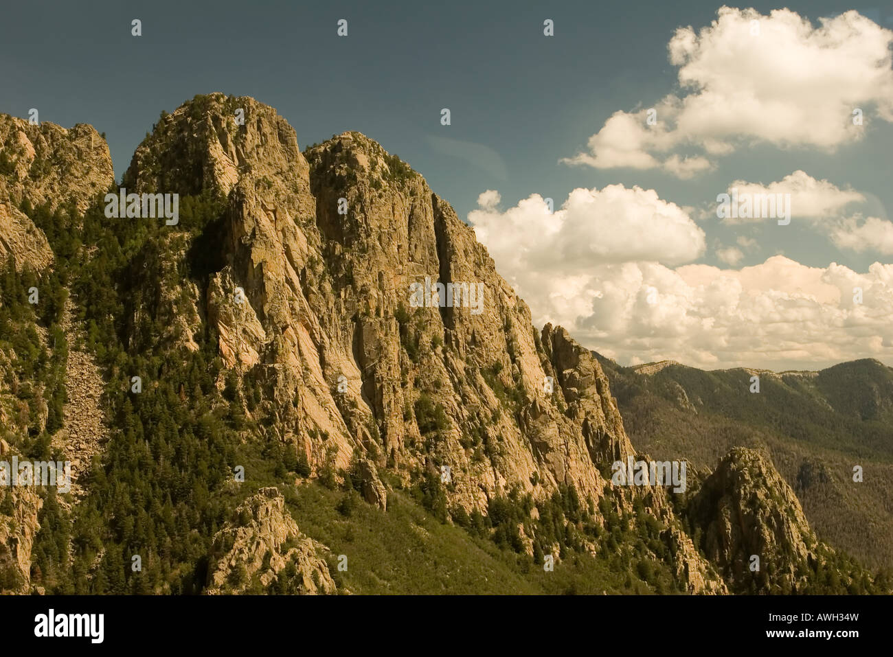 Sandia Berge und Wolken. Stockfoto