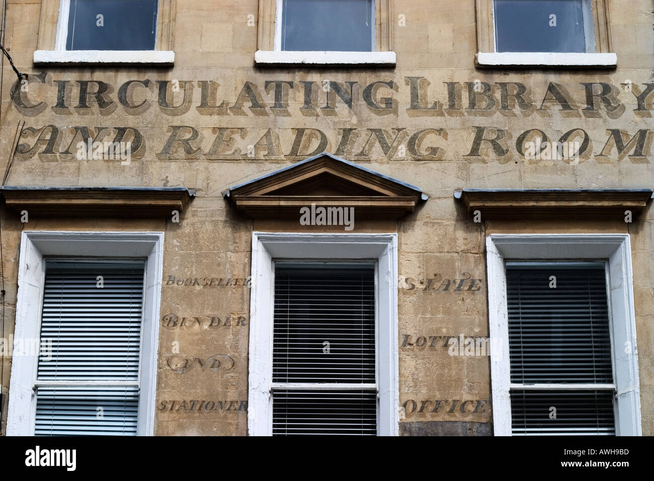 Alten Zeichen in der Milsom Street in Bath Somerset England Stockfoto