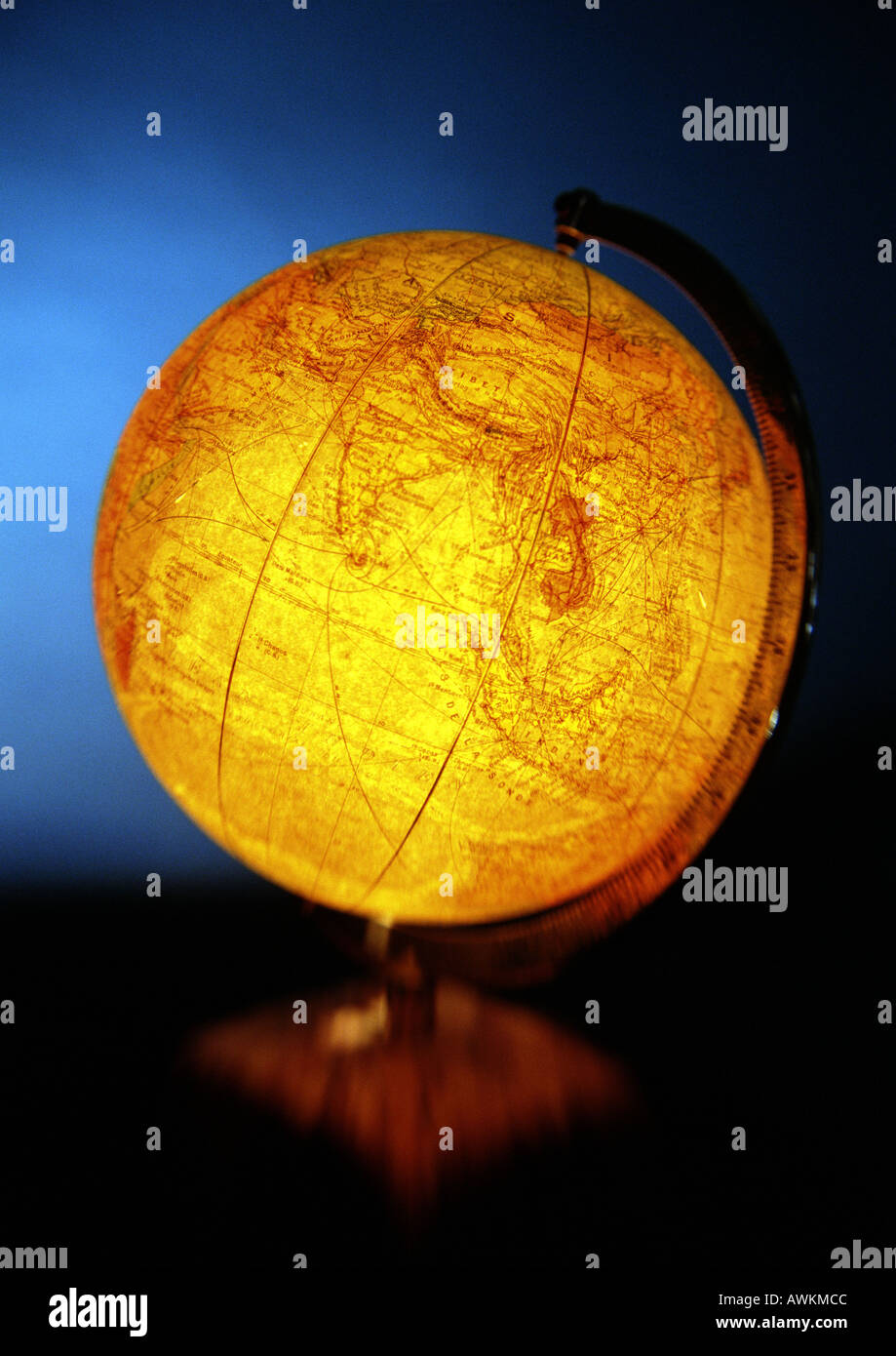 Beleuchteter Globus Stockfoto