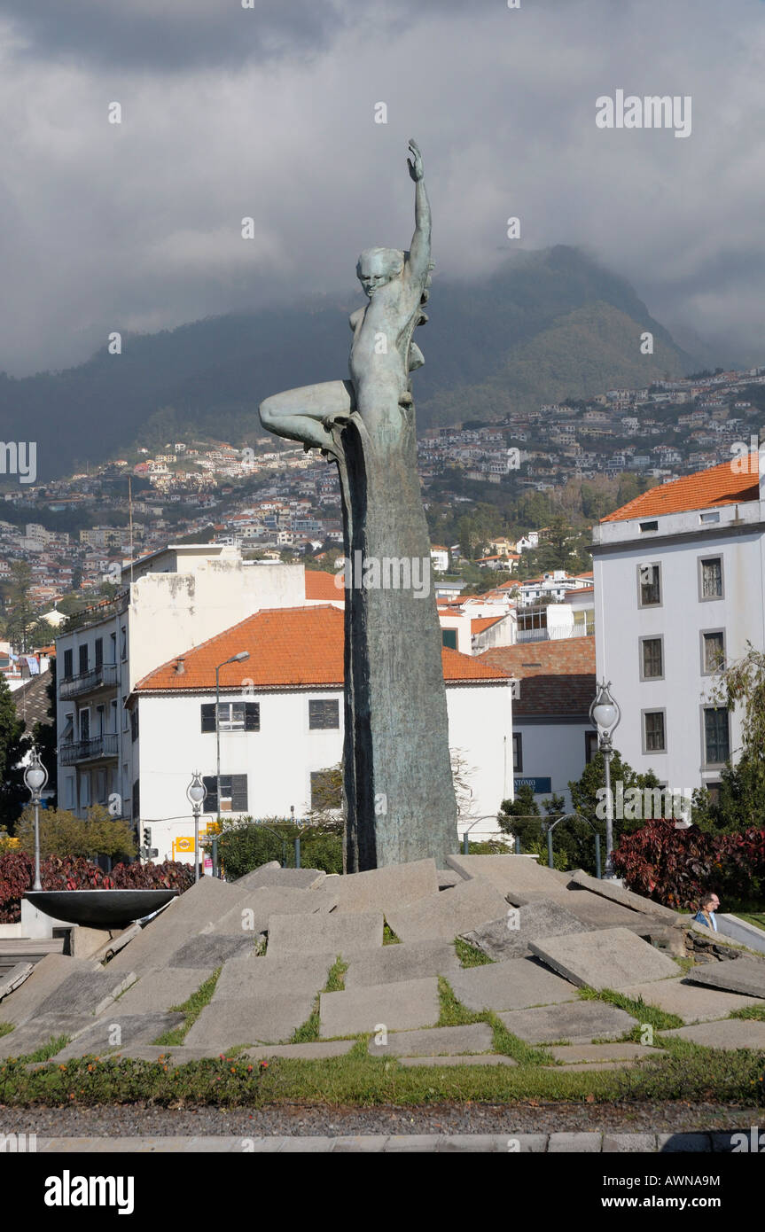 Denkmal für den 1974 Gartennelke-Revolution Staatsstreich, Funchal, Madeira, Portugal, Atlantik Stockfoto