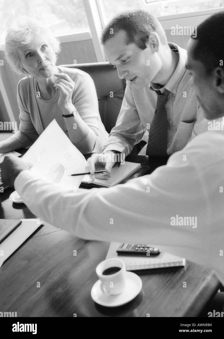 Geschäftsleute mit Conference, B&W Stockfoto