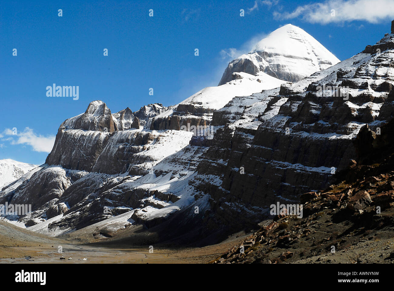 Mount Kailash (tibetisch: Kang Rinpoche), 6638 m. oder 21, 778 ft., im westlichen Tal des Kailash Kora, Westtibet, Ngari Pro Stockfoto