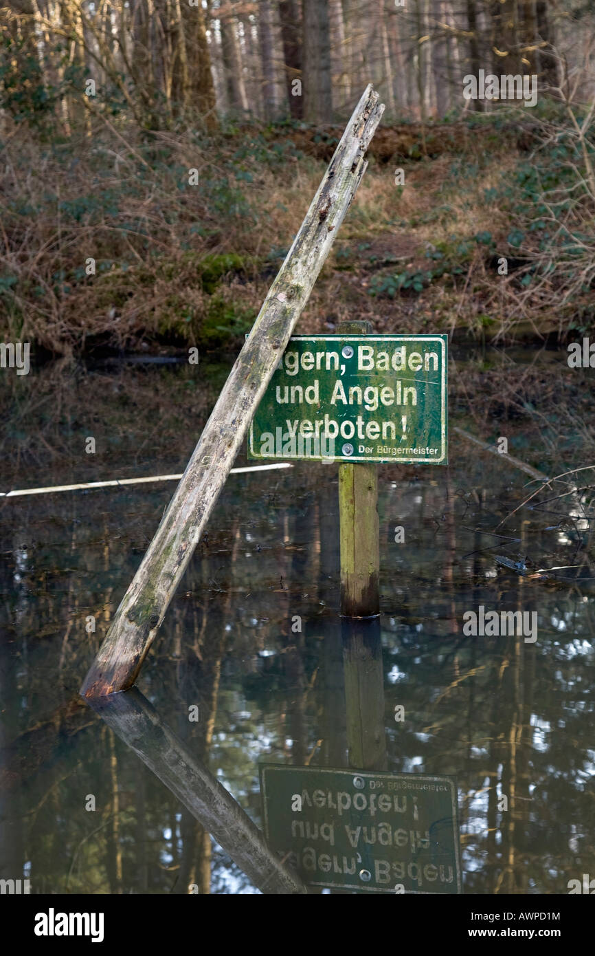 No Fishing Sign Pond Stockfotos und bilder Kaufen Alamy