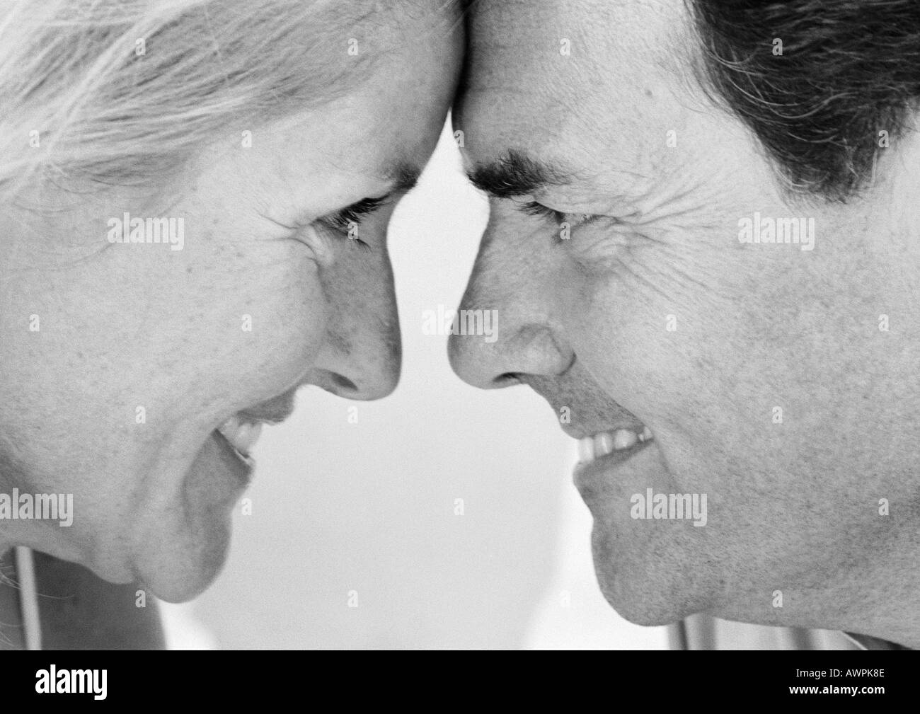 Älteres paar Gesicht, Lächeln, Profil Stockfoto