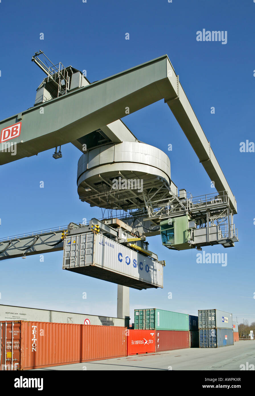 Container-Ladekran, München-Riem Umschlag Bahnhof, München, Bayern, Deutschland, Europa Stockfoto