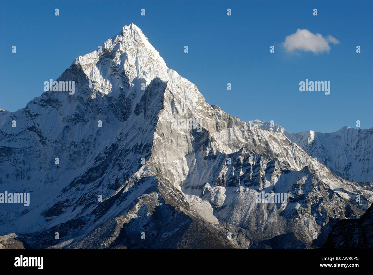 Ama Dablam Peak (6856), Khumbu Himal, Sagarmatha Nationalpark, Nepal Stockfoto