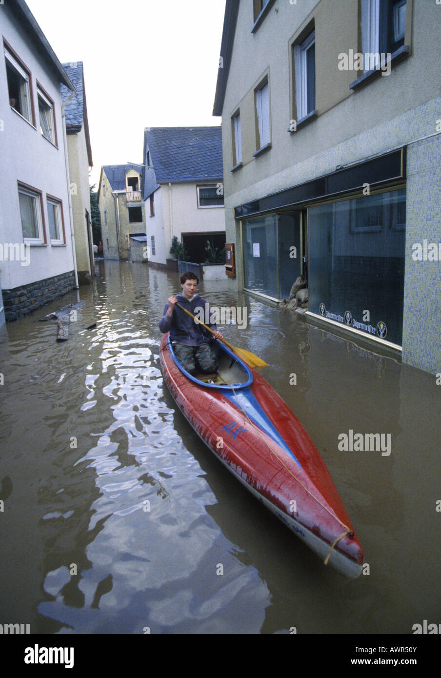 Niederwerth, Insel im Rhein, am hohen Wasserzeichen während der Naturkatastrophe im Jahr 1995, Rheinland-Pfalz, Deutschland Stockfoto
