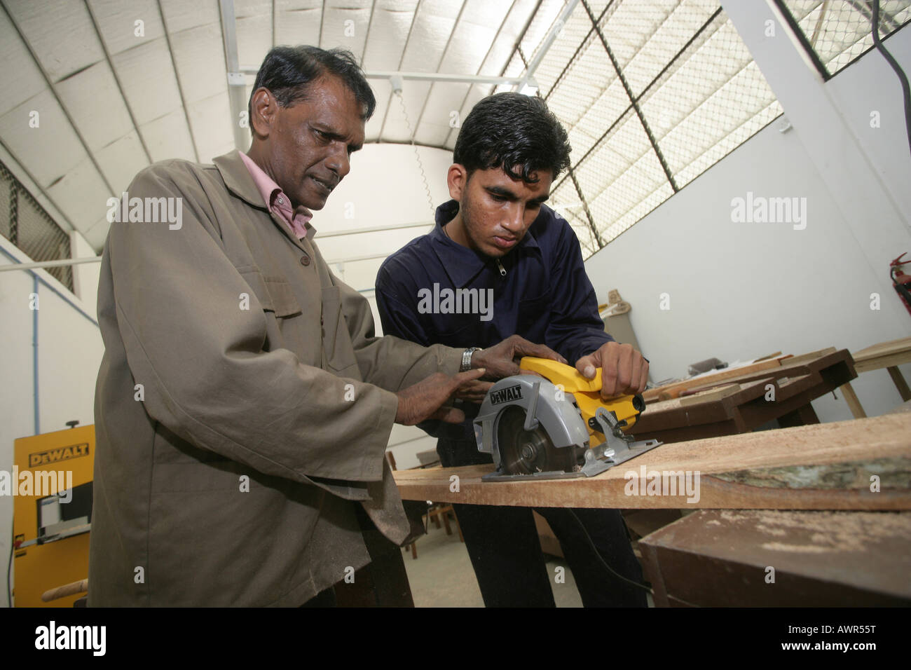 Ausbildung F r Tischler Im Job Training Center Aus Der Kammer Des 