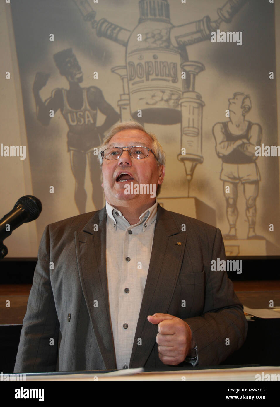 Dr. Manfred Poigné, Anti-doping-Experte in der LSB Rheinland-Pfalz, Deutschland Stockfoto