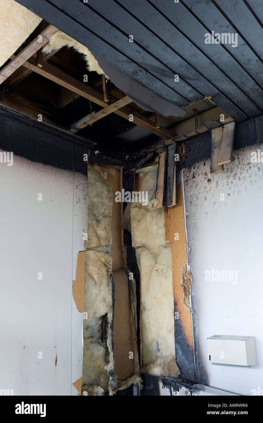 Ein Demaged Decke nach einem Brand Stockfoto
