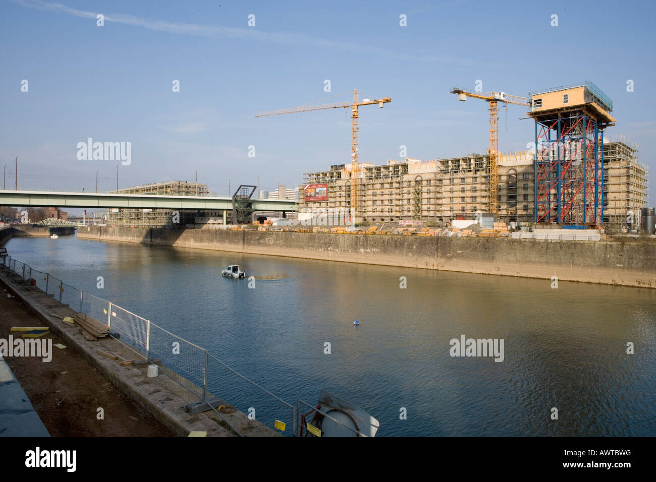 Rheinauhafen Köln Tenebra Köln Bau Website Yacht weitere Lagerung Hafenstadt Stockfoto