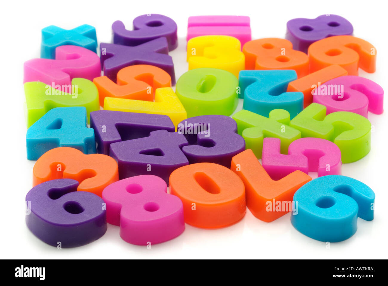 Kunststoff Ziffer Zahl numerischen Rechnens Charakter 3d Dimension drei Kinder Spielzeug pädagogische Bildung Mathematik Mathematik Stockfoto