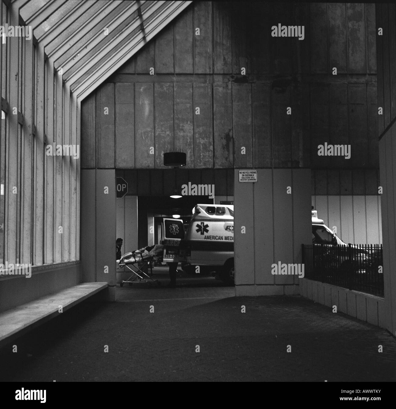 Roosevelt Island subventionierten Wohnungsbau, EMS Stockfoto